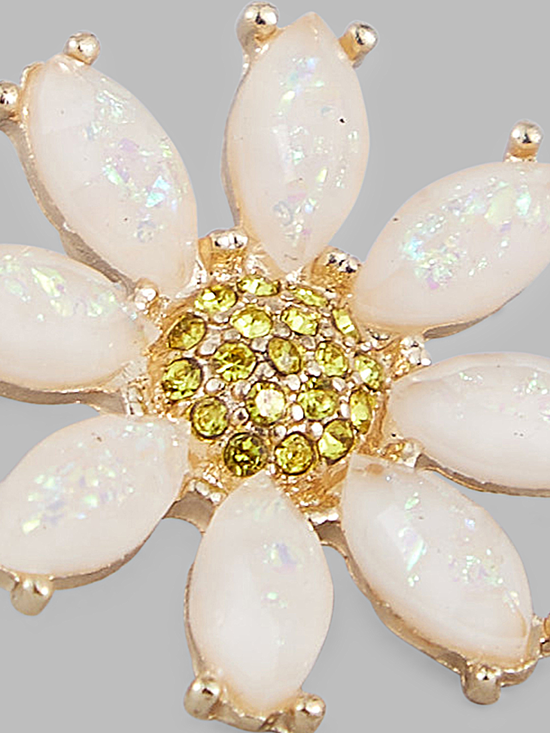 Globus Women Gold-Plated Floral Studs