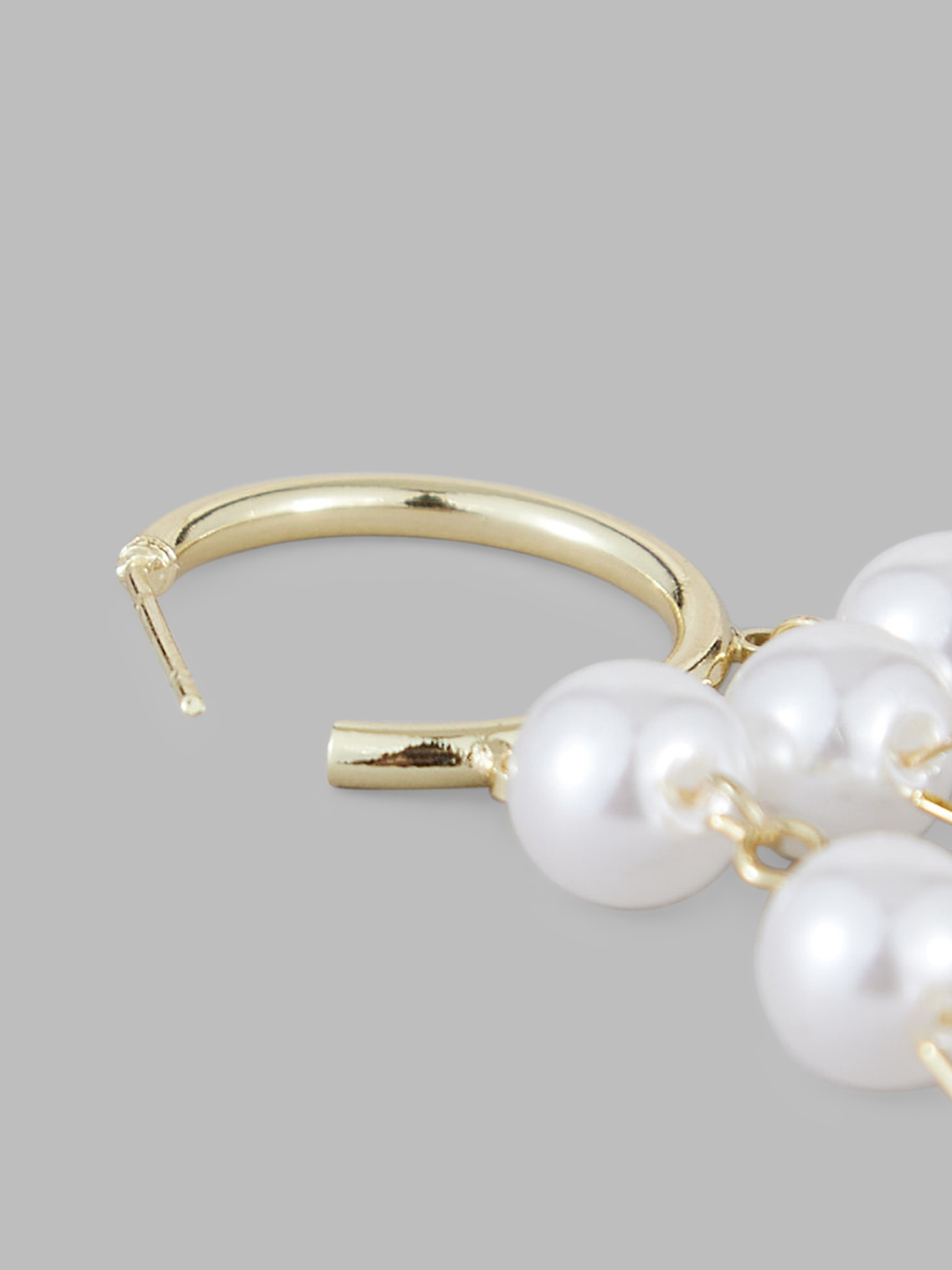 Globus Women Gold-Plated Geometric Drop Earrings