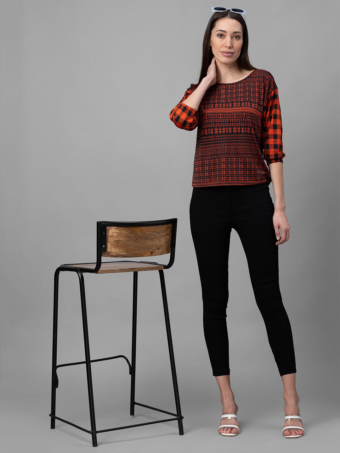 Globus Black Checked Skinny Fit Cropped Peg Trousers