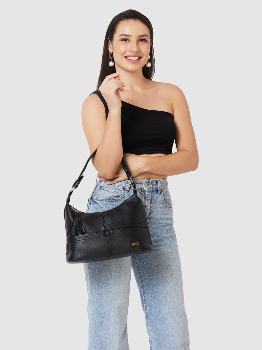 Globus Women Black Solid Casual Hobo Bag