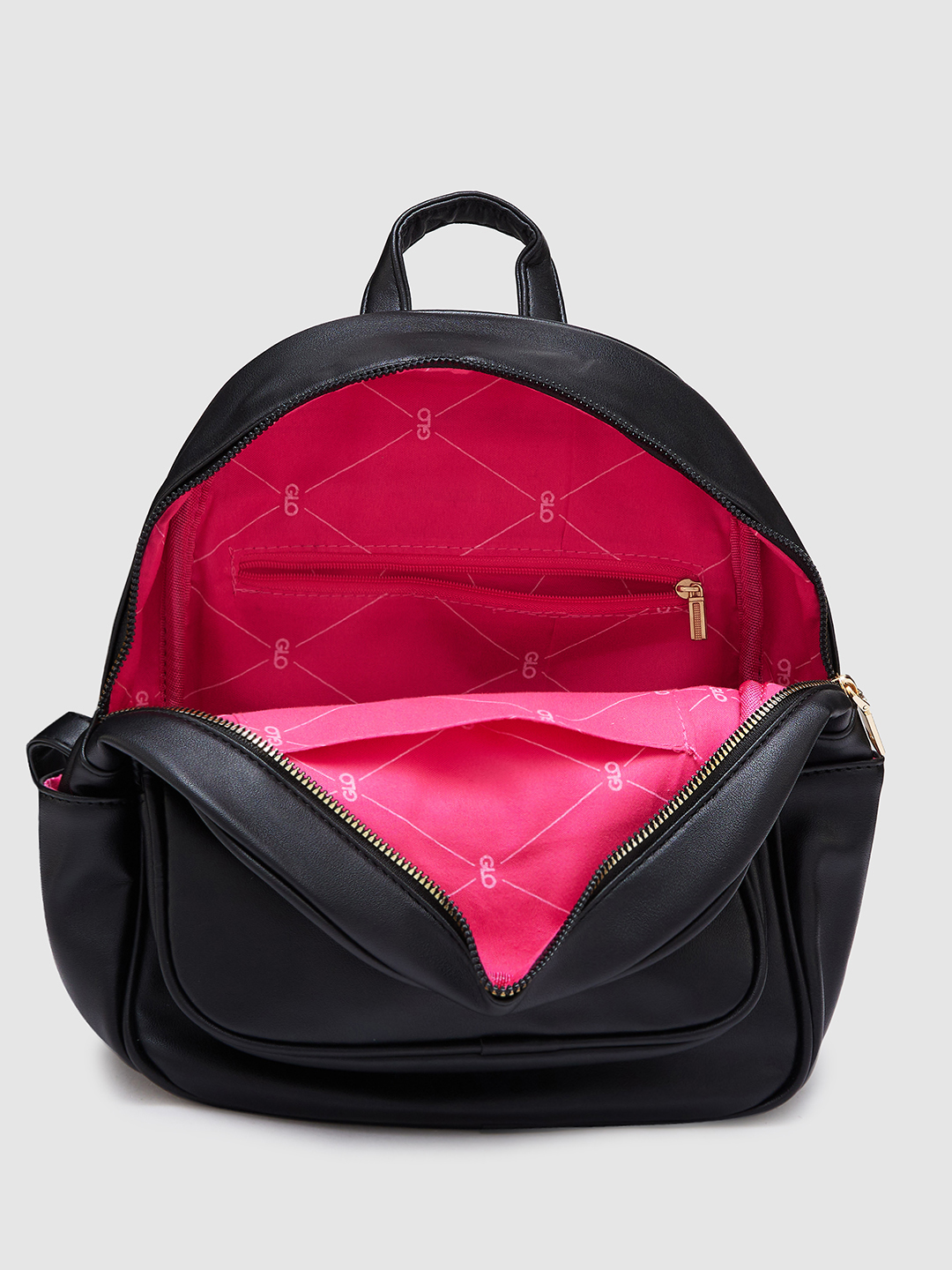 Globus Women Black Solid Smart Casual Backpack