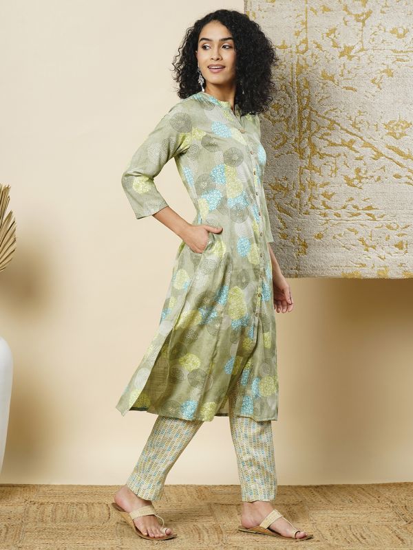 Globus Women Green Mandarin Collar Abstract Print Panelled A-Line Workwear Kurta & Elasticated Waist Pants Sets