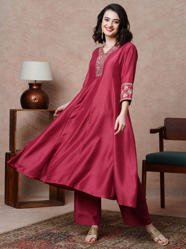 Globus Women Astro Dust Floral Embroidered & Sequinned Yoke Panelled A-Line Anarkali Kurta