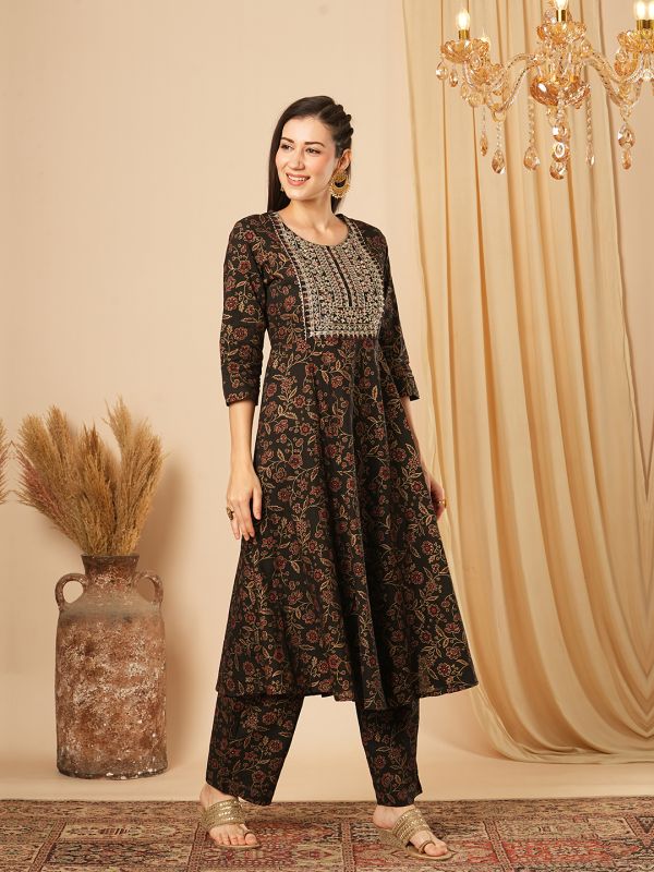 Globus Women Black Sequinned Embroidered Yoke Allover Floral Print Panelled Anarkali Kurta With Narrow Pants Festive Set