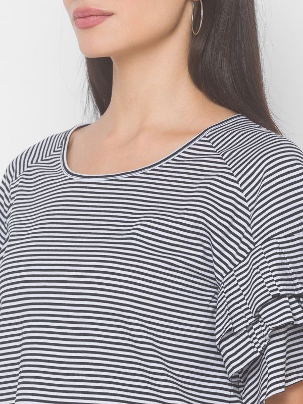 Globus Black Striped Round Neck T-Shirt