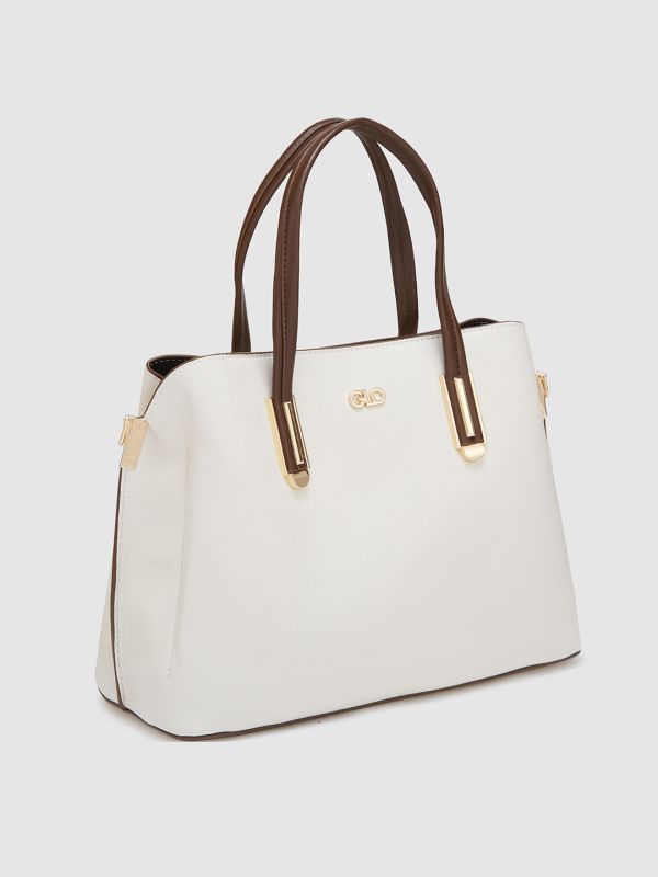 Globus Women White Textured Casual Handheld Bag