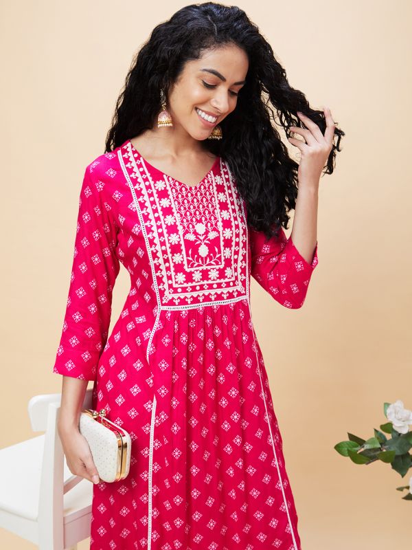 Globus Women Pink Ethnic Motifs Print V-Neck Yoke Embroidered Panelled A-Line Kurta