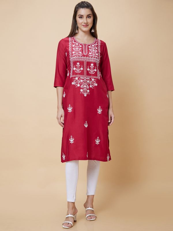 Globus Women Maroon Embroidered Round Neck Straight Kurta