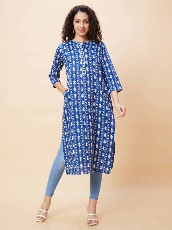 Globus Women Blue Ethnic Motifs Print Round Neck Lace Detailing Straight Fusion Kurta