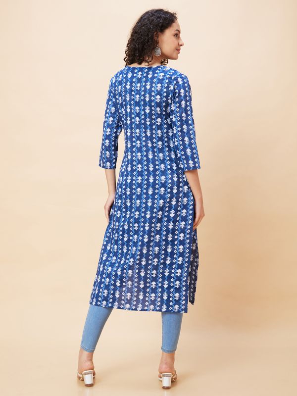 Globus Women Blue Ethnic Motifs Print Round Neck Lace Detailing Straight Fusion Kurta