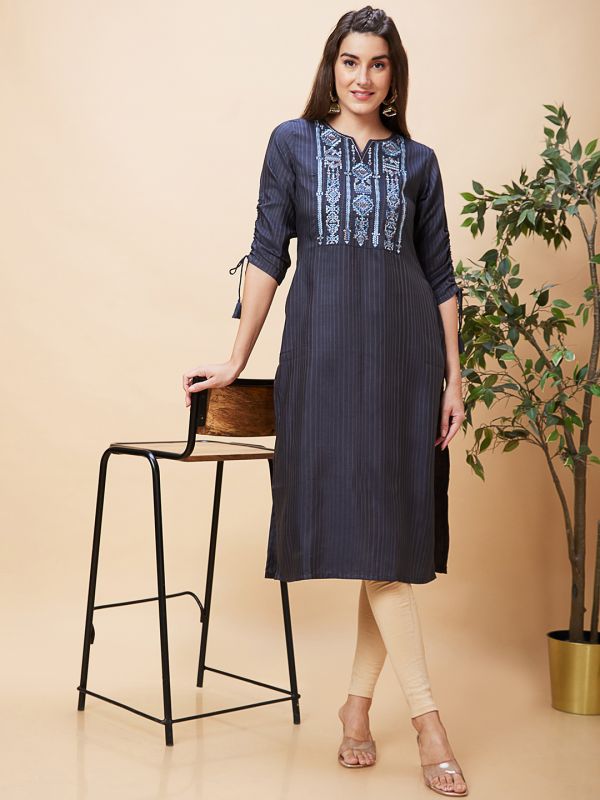 Globus Women Grey Yoke Embroidered Poly Dobby Round Neck Straight Kurta