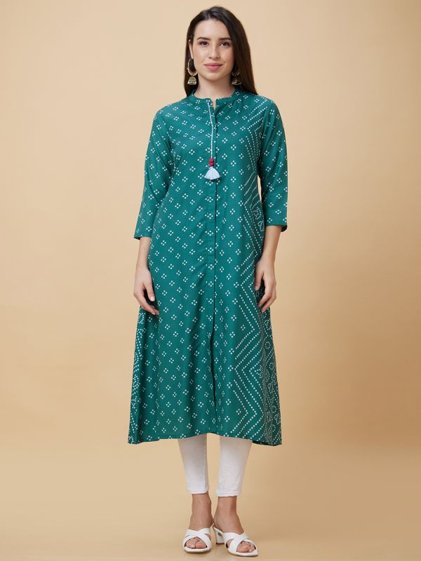 Globus Women Green Bandhani Print Mandarin Collar Kantha Stitch A-Line Kurta