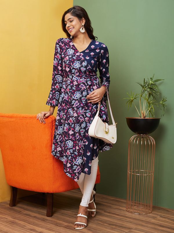 Globus Women Navy Printed V-Neck A-Line Kurta