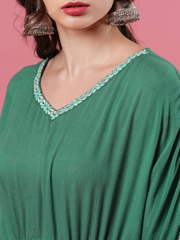 Globus Women Green V-Neck Embroidered With Elbow Length Kaftan Above Knee Fusion Kaftan Kurta