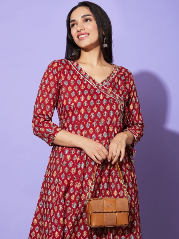 Globus Women Maroon Floral Print V-Neck Cotton Casual A-Line Kurta