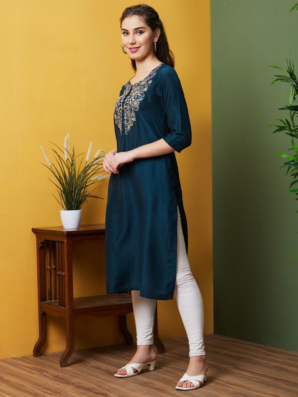 Globus Women Teal Solid Embroidered Yoke Daily Wear Round Neck Straight Kurta