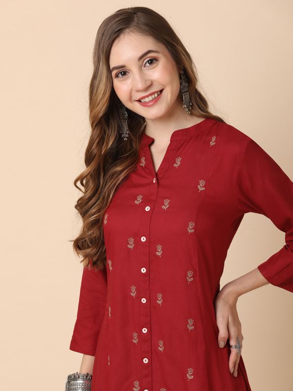 Globus Women Maroon Mandarin Collar Floral Embroidered Panelled A-Line Kurta