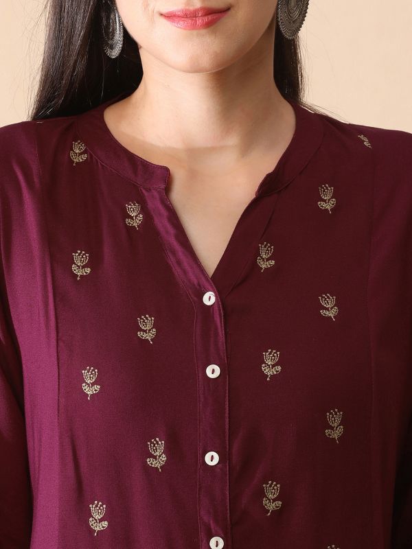 Globus Women Purple Mandarin Collar Floral Embroidered Panelled A-Line Kurta