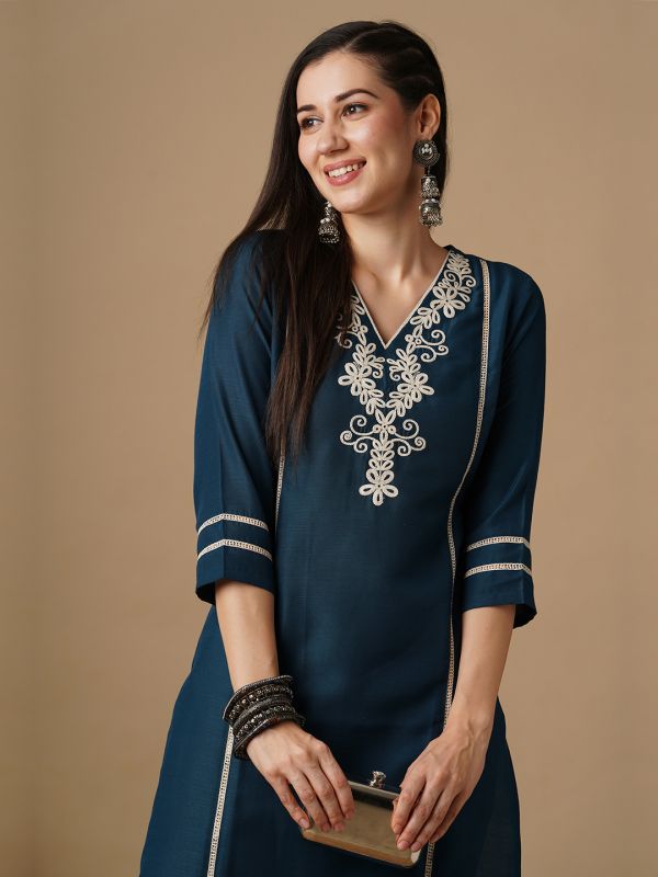 Globus Women Blue V-Neck Embroidered Yoke Panelled Lace Insert Straight Workwear Kurta