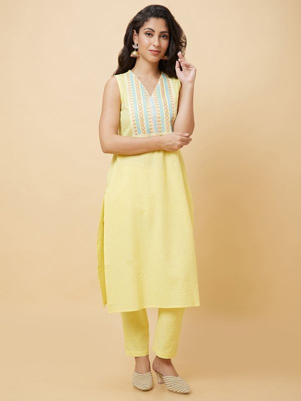 Globus Women Yellow Woven Design Yoke Embroidered Fusion A-Line Kurta Set With Trouser