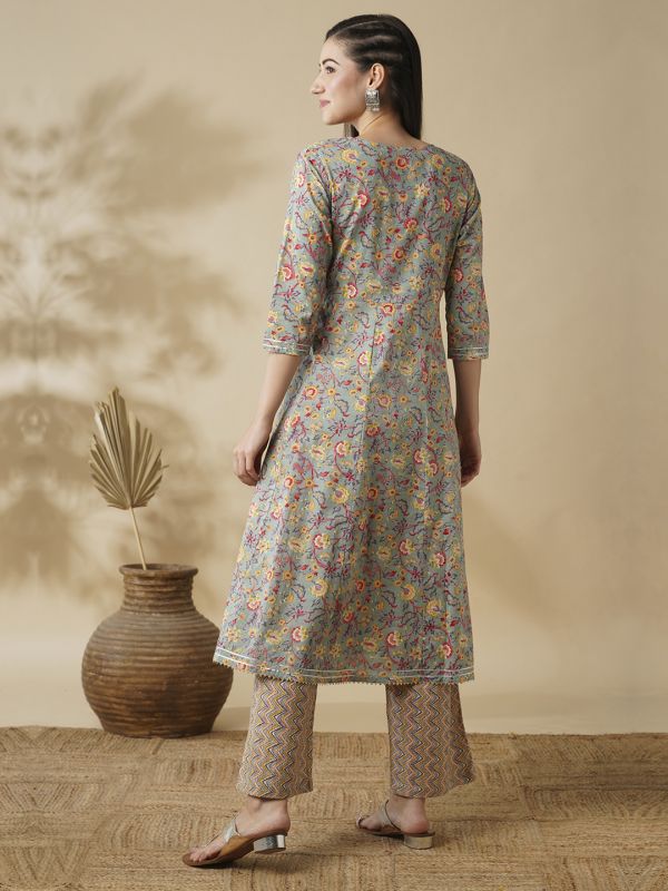 Globus Women Green Allover Floral Printed Panelled A-Line Workwear Kurta & Printed Trouser Set