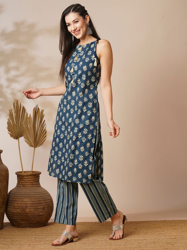 Globus Women Blue Tie-Up Strappy Shoulder Tassel Detailing Mix & Match Floral Print Straight Kurta With Striped Elasticated Wide-Leg Pants Fusion Set