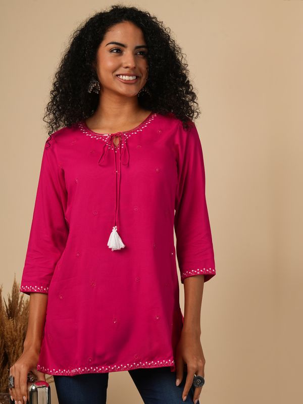 Globus Women Pink Embellished Tie -Up V-Neck 3/4 Sleeves Workwear Tunic