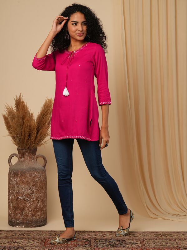 Globus Women Pink Embellished Tie -Up V-Neck 3/4 Sleeves Workwear Tunic