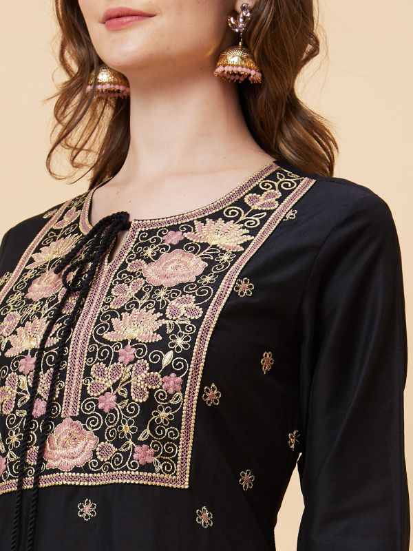 Globus Women Black Floral Yoke Embroidered Festive Straight Kurta