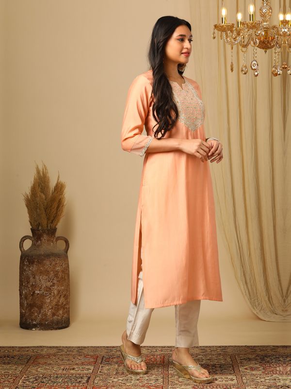 Globus Women Pink Zari Embroidered Yoke Round Neck Straight Calf Length Ethnic Kurta