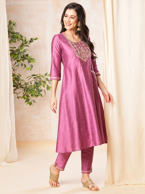 Globus Women Purple Printed Embroidered Yoke A-Line Kurta With Pant