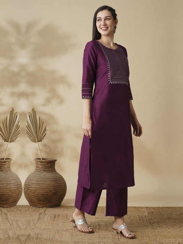 Globus Women Purple Round Neck Embroidered Yoke Straight Calf Length Kurta & Trouser Set