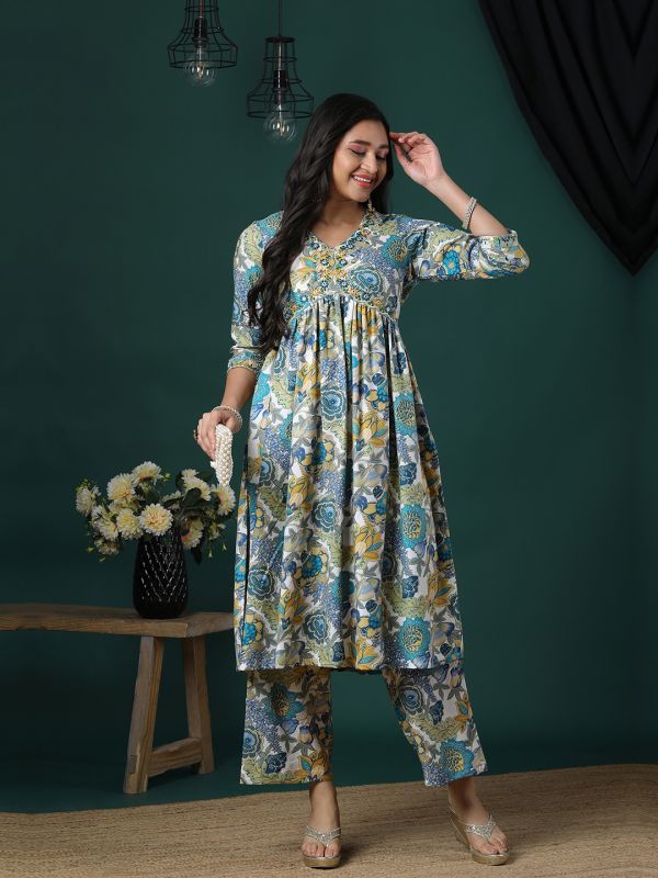 Globus Women Green V-Neck Embroidered Detail Floral Printed High Slit A-Line Aliya Cut Kurta & Pants Fusion Set