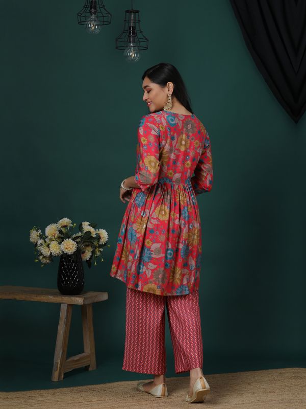 Globus Women Pink Allover Floral Printed Peplum Tunic & Partially Elasticated Chevron Print Trouser Co-Ords Set