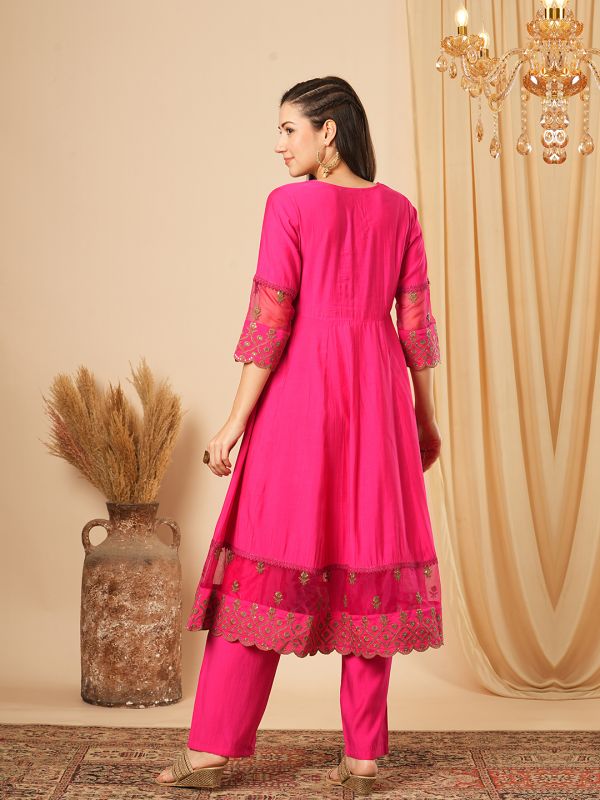 Globus Women Pink Sequinned & Embroidered Yoke Panelled Scalloped Hem Anarkali Kurta With Elasticated Pants Festive Set