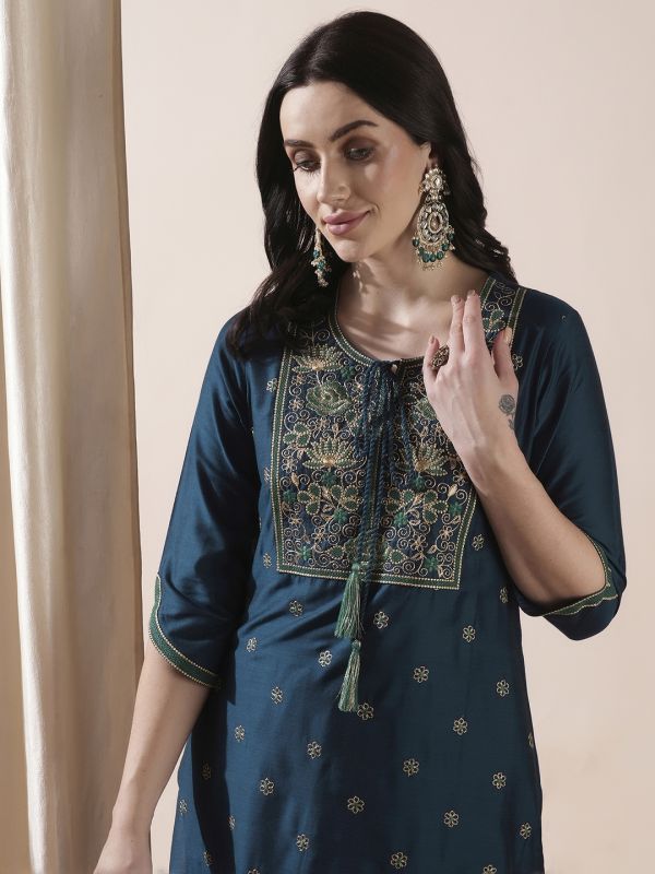 Globus Women Teal Floral Gold Zari Embroidered Yoke Tie-Up Tassels Dori Straight Kurta With Pants Festive Set