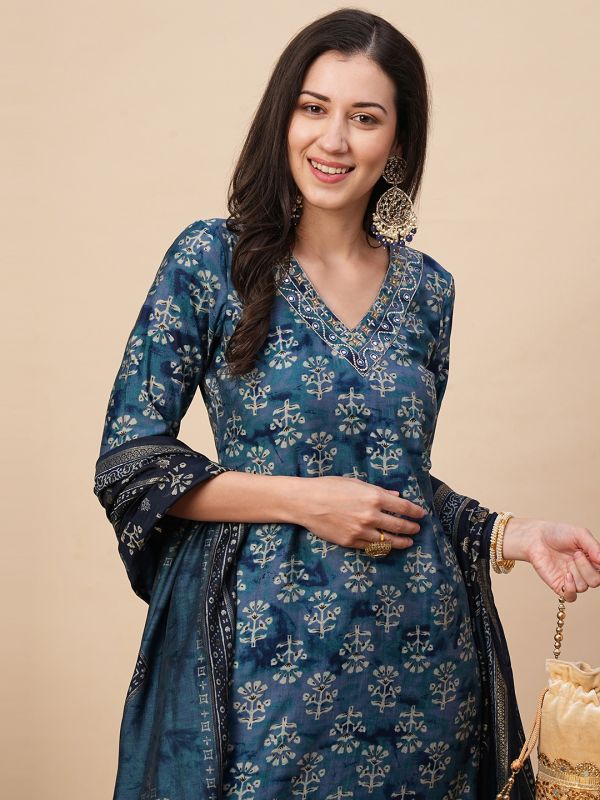 Globus Women Blue Embroidered V-Neck Allover Printed Kurta With Pants & Dupatta