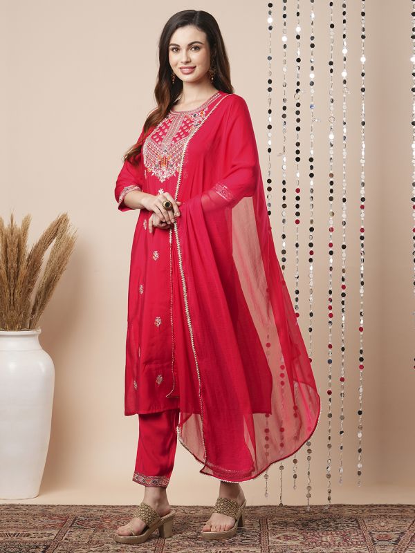 Globus Women Red Sequinned & Floral Embroidered Yoke Straight Festive Kurta With Pants & Dupatta