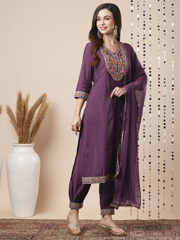 Globus Women Purple Sequinned & Floral Embroidered V-Neck Straight Festive Kurta With Afghani Pants & Dupatta