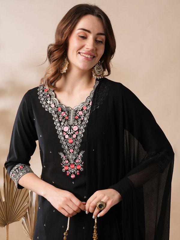 Globus Women Black Scalloped Round Neck Floral Embroidered Sequinned Straight Festive Kurta With Pants & Dupatta Set