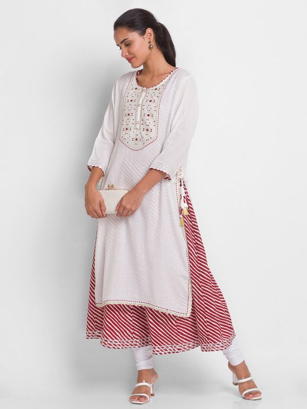 Globus Off White Embroidered Kurta