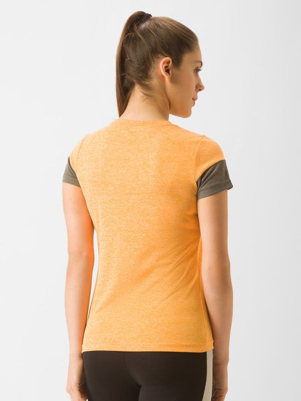 Globus Yellow Colourblocked Tshirt