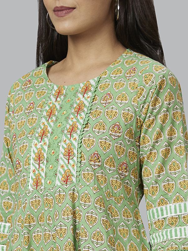 Globus Women Green Printed Anarkali Kurta