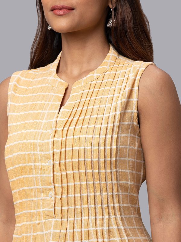 Globus Women Yellow Checked Mandarin Collar Yarn Dyed Fit To Flare Kurta