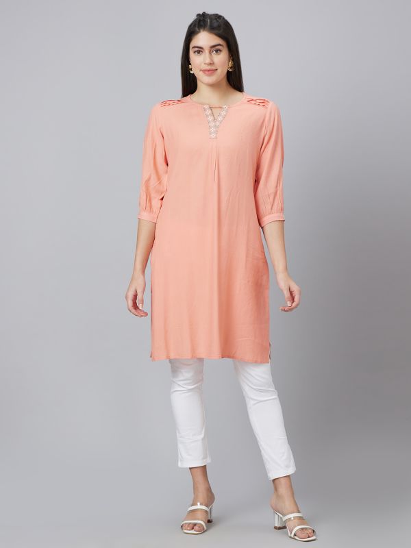 Globus Women Orange Solid Round Neck Straight Kurta