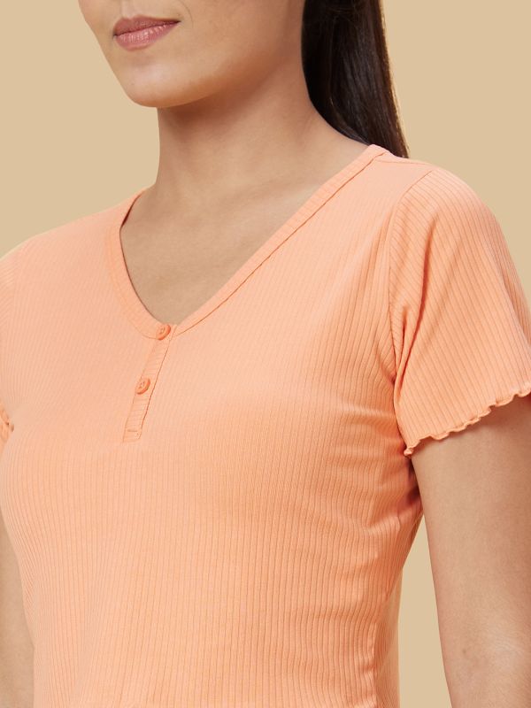 Globus Women Peach Solid Polyester Top