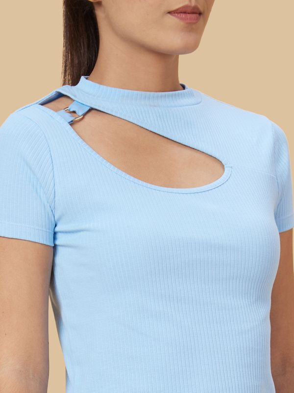 Globus Women Blue Solid Cotton Top