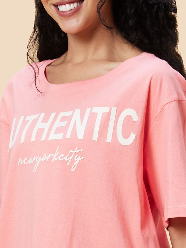 Globus Women Pink Typography Print Round Neck Casual Oversized T-Shirt