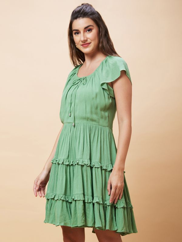 Globus Women Green Solid Round Neck Casual A-Line Tiered Dress