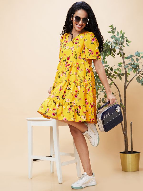 Globus Women Yellow Floral Print V-Neck Casual Loose Fit A-Line Dress